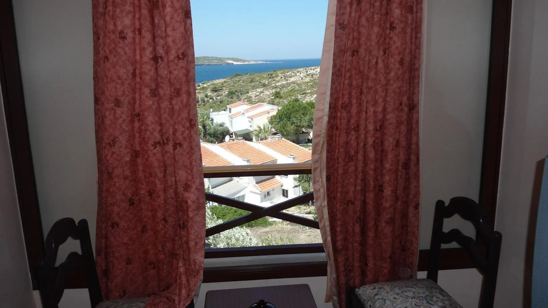 בית הארחה Teras Motel Foca טורקיה